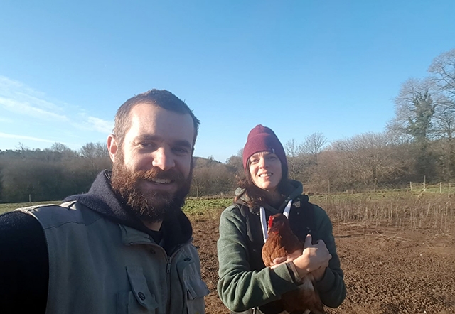 Romain et Ellen deux jeunes producteurs locaux